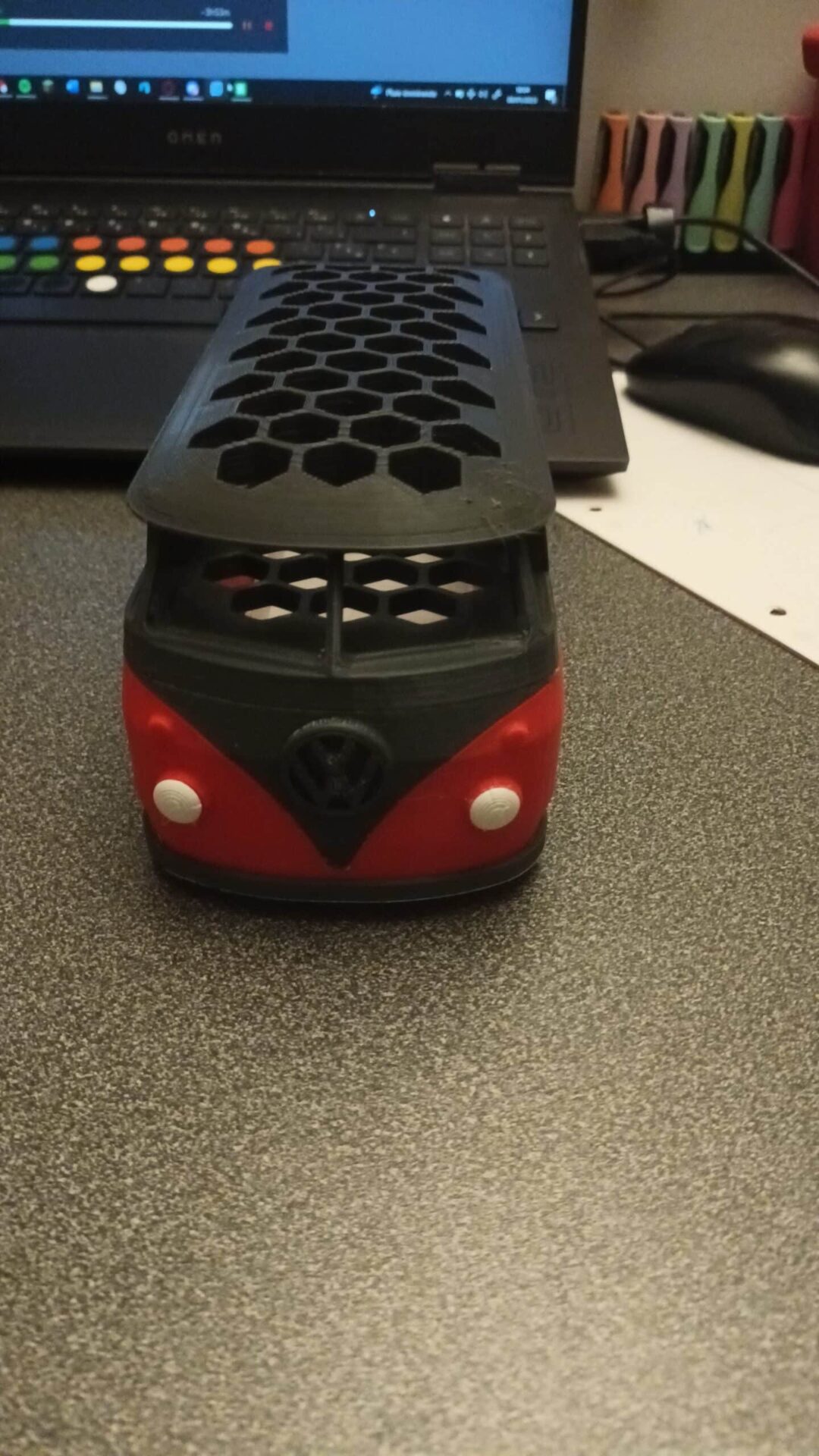 20230108_180455 Bus VW porte crayon