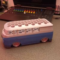 20230111_005432 Bus VW porte crayon