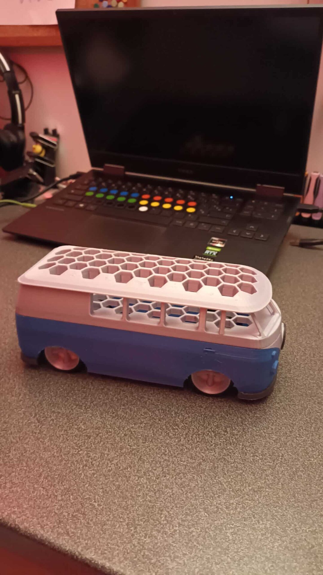 20230111_005438 Bus VW porte crayon