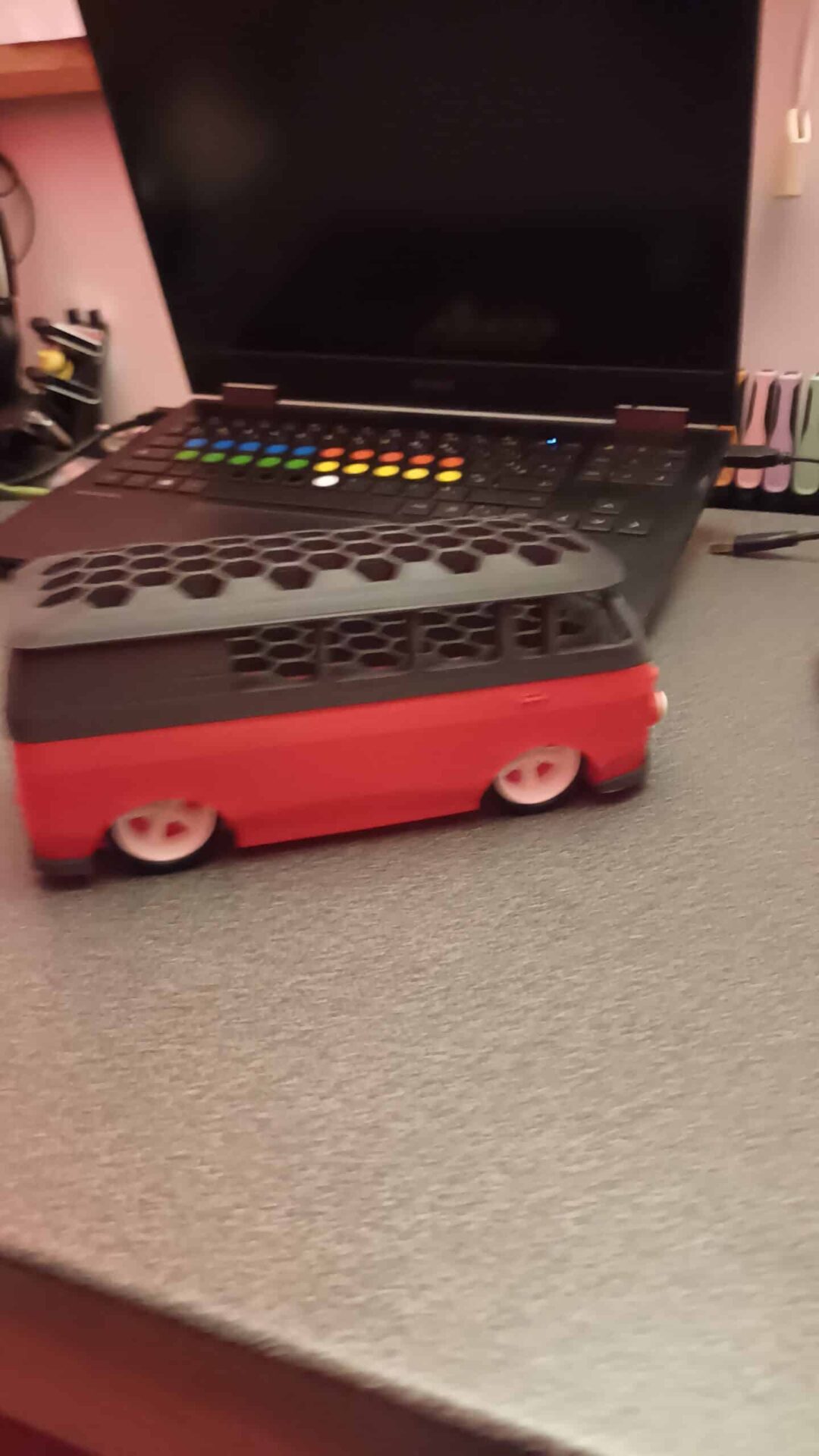 20230111_005651 Bus VW porte crayon