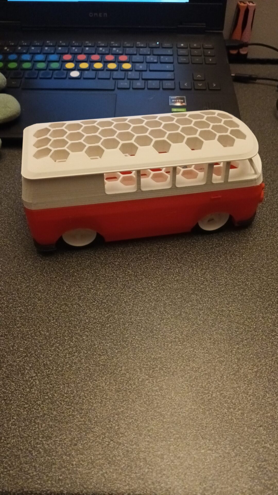 20230111_184444 Bus VW porte crayon