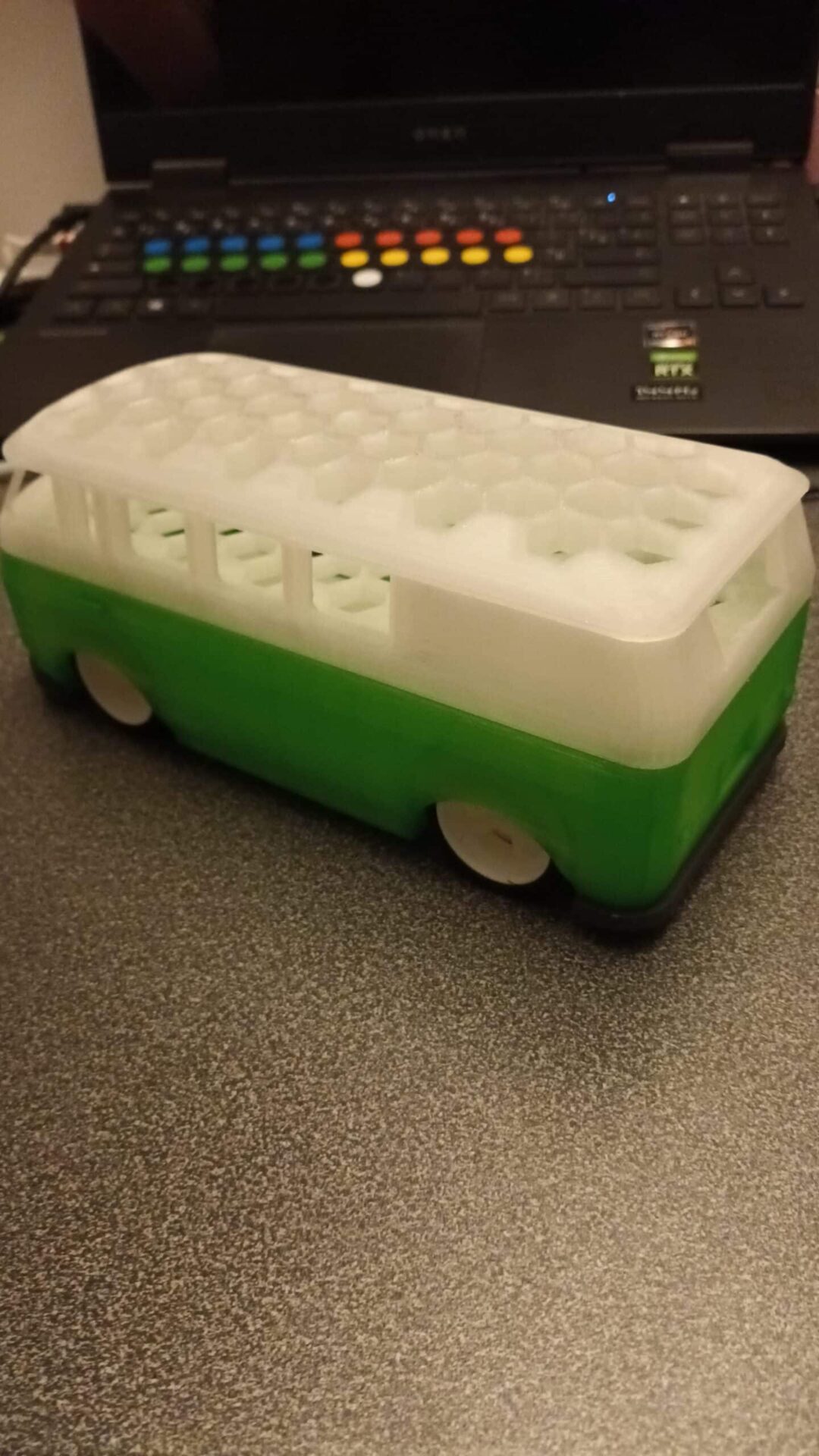 20230112_191754 Bus VW porte crayon