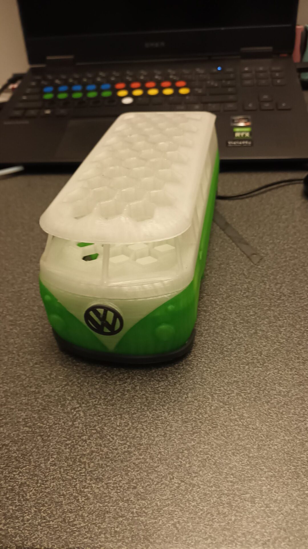 20230112_191758 Bus VW porte crayon