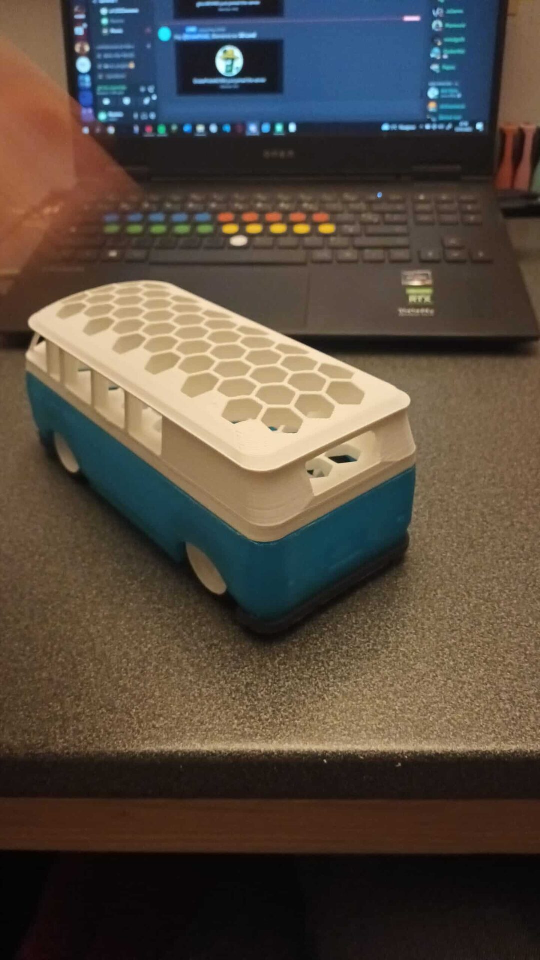 20230115_223848 Bus VW porte crayon