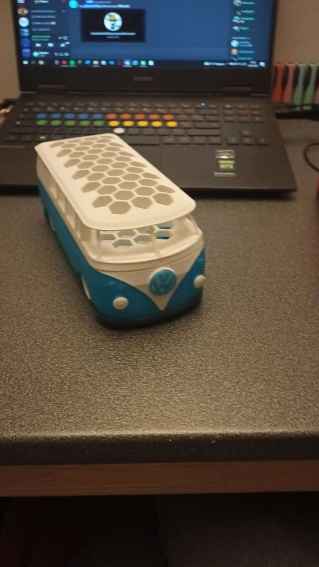 20230115_223853 Bus VW porte crayon