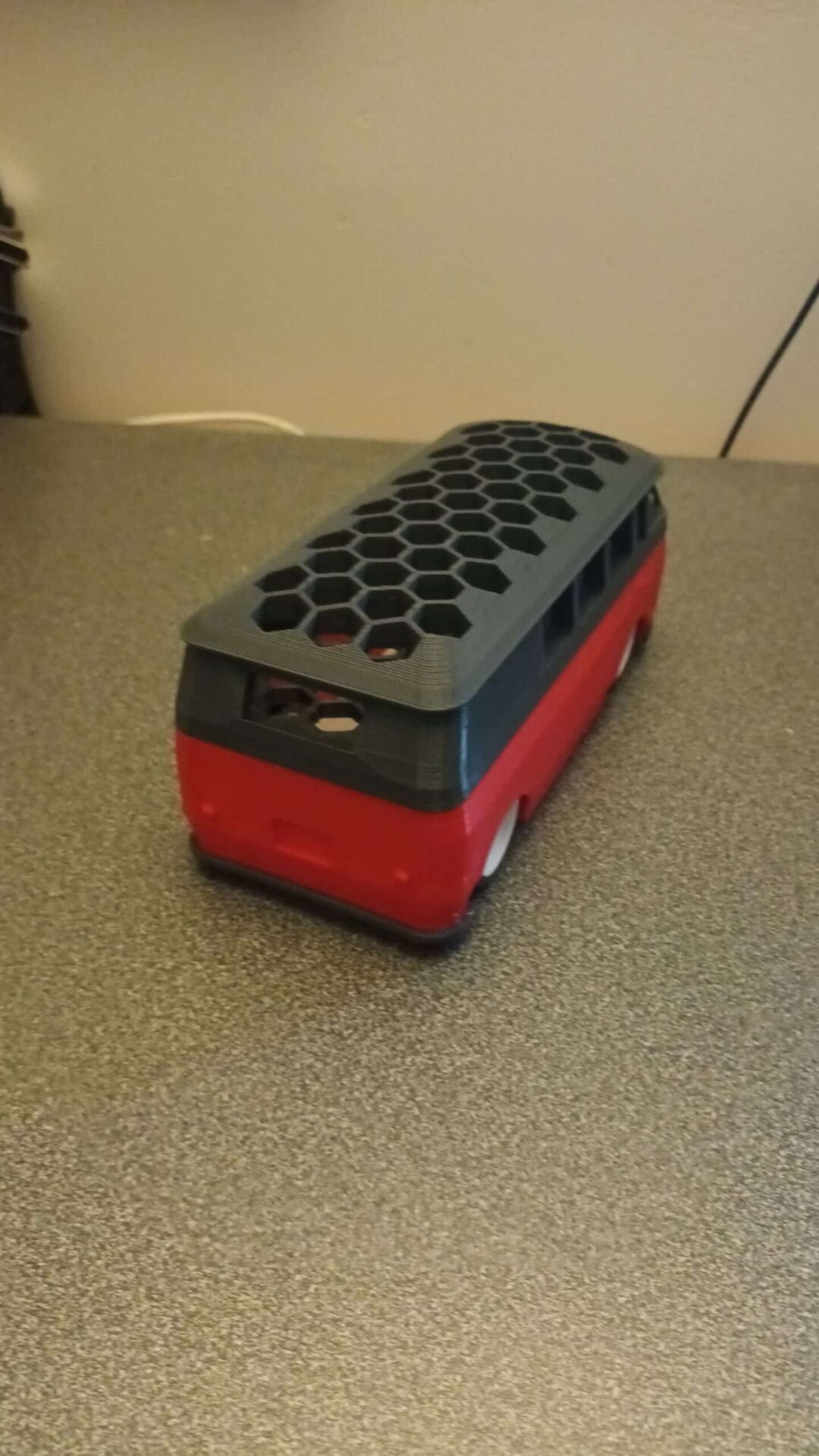 20230121_170221 Bus VW porte crayon