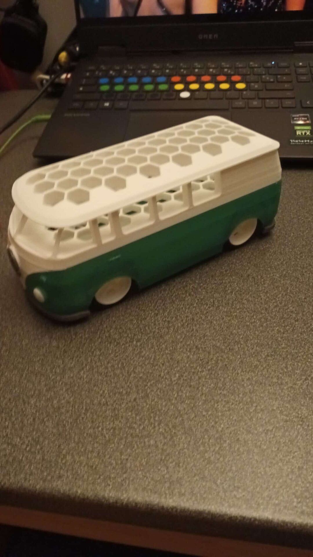 20230127_220310 Bus VW porte crayon