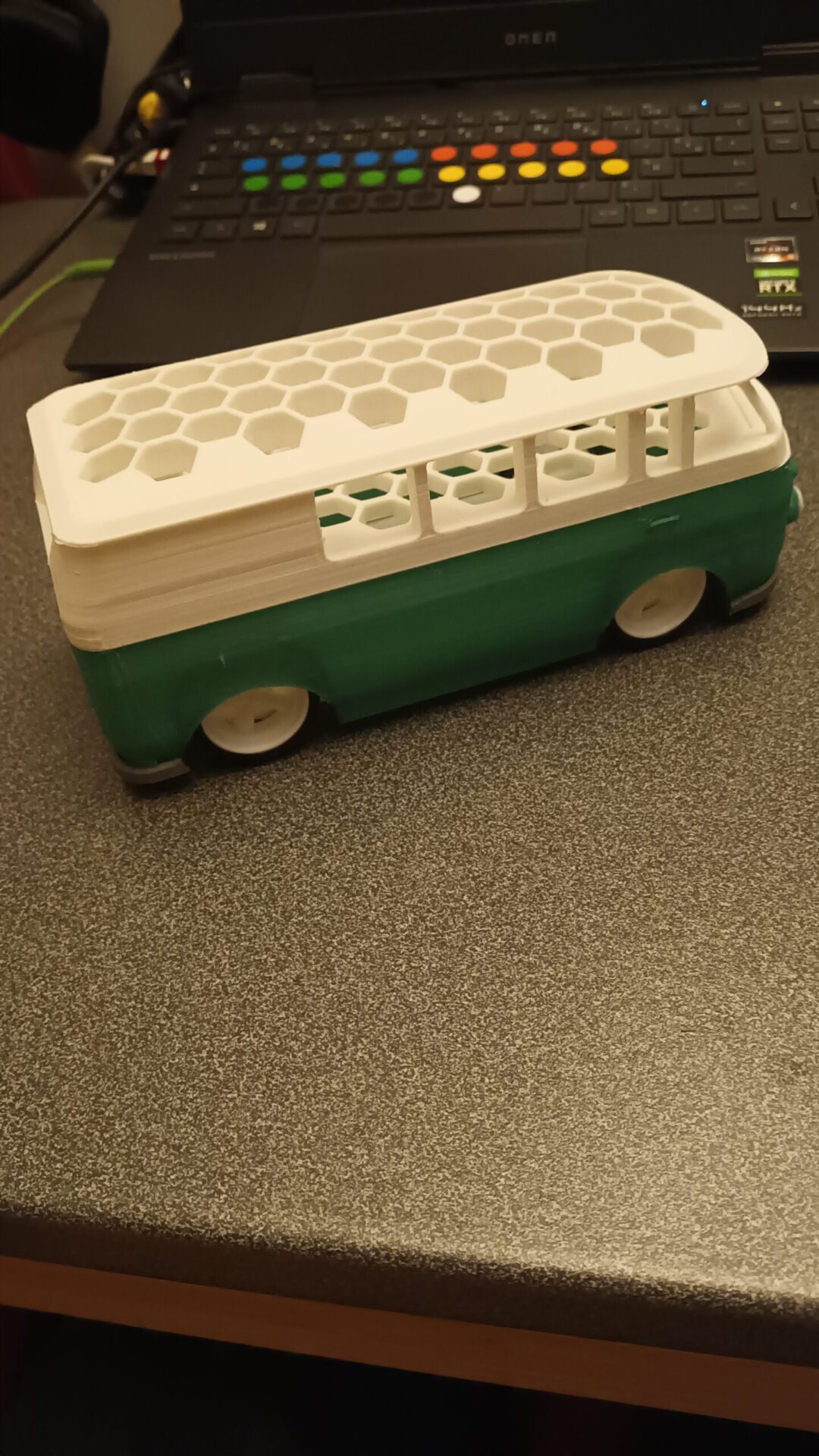 20230127_220316 Bus VW porte crayon