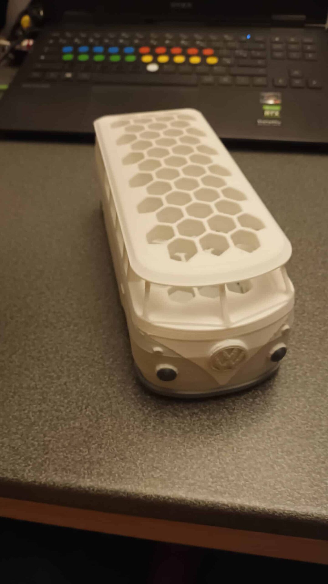 20230127_220339 Bus VW porte crayon