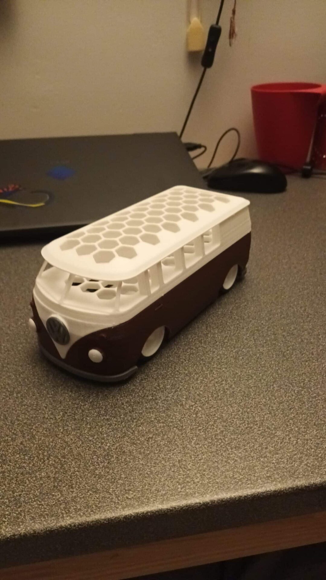 20230130_182819 Bus VW porte crayon