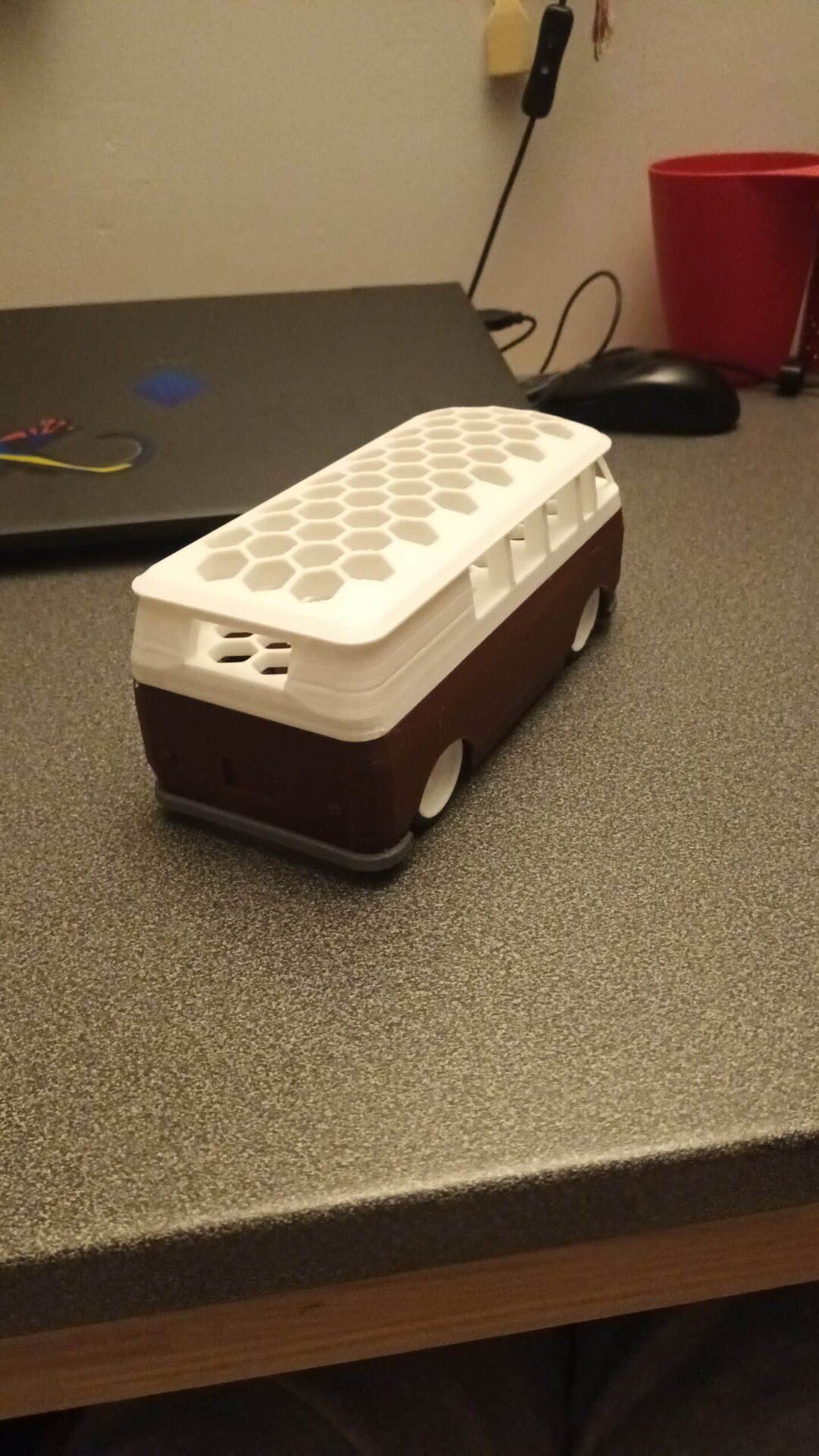 20230130_182828 Bus VW porte crayon