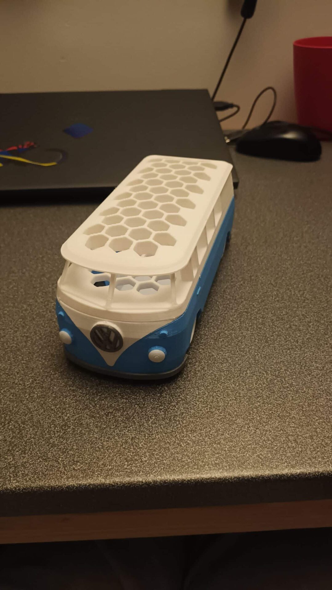 20230130_182918 Bus VW porte crayon