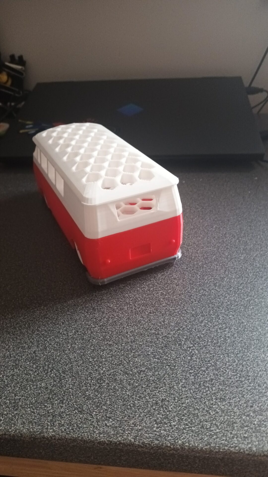 20230202_112753 Bus VW porte crayon